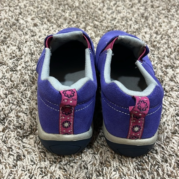 MERRELL shoes 💕 - Picture 3 of 5